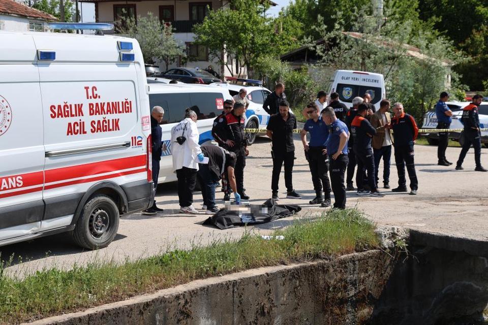39 yaşındaki bir şahıs, su kanalında ölü bulundu