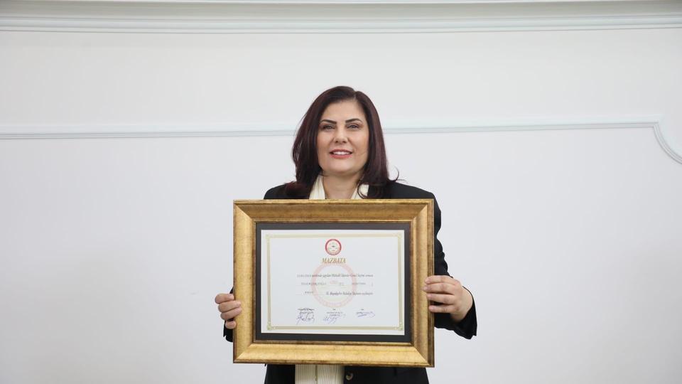 MAZBATASINI ALAN BAŞKAN ÇERÇİOĞLU, İŞBİRLİĞİ MESAJI VERDİ BAŞKAN ÇERÇİOĞLU: "BAŞLADIĞIMIZ İŞLERİ BİTİRECEĞİZ"