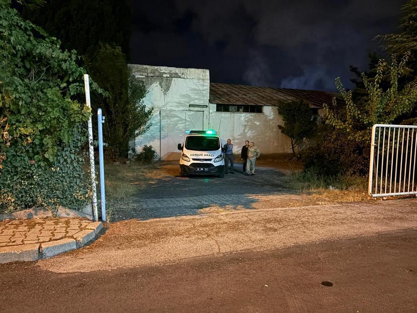 85 yaşındaki iş adamı ofisinde ölü bulundu