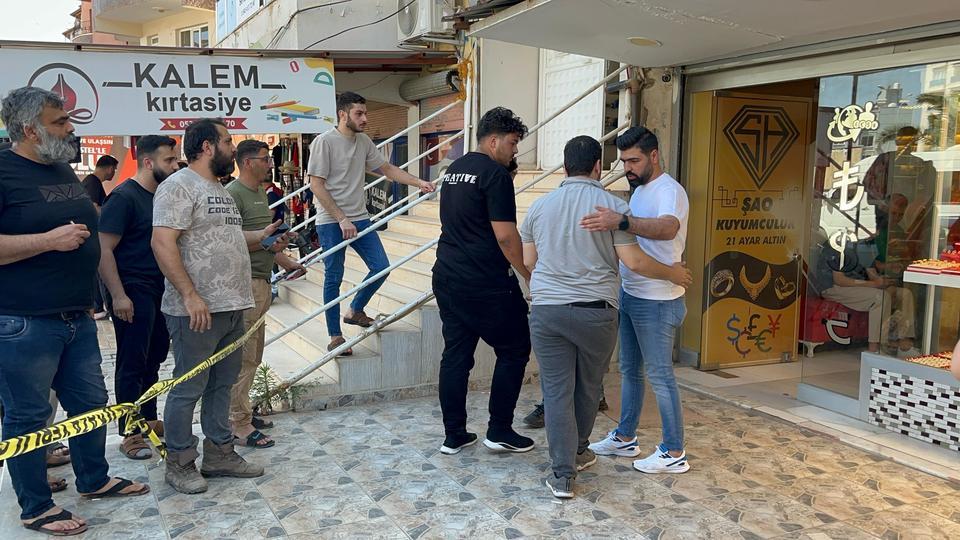 Kuyumcuyu öldürüp kayıplara karıştılar