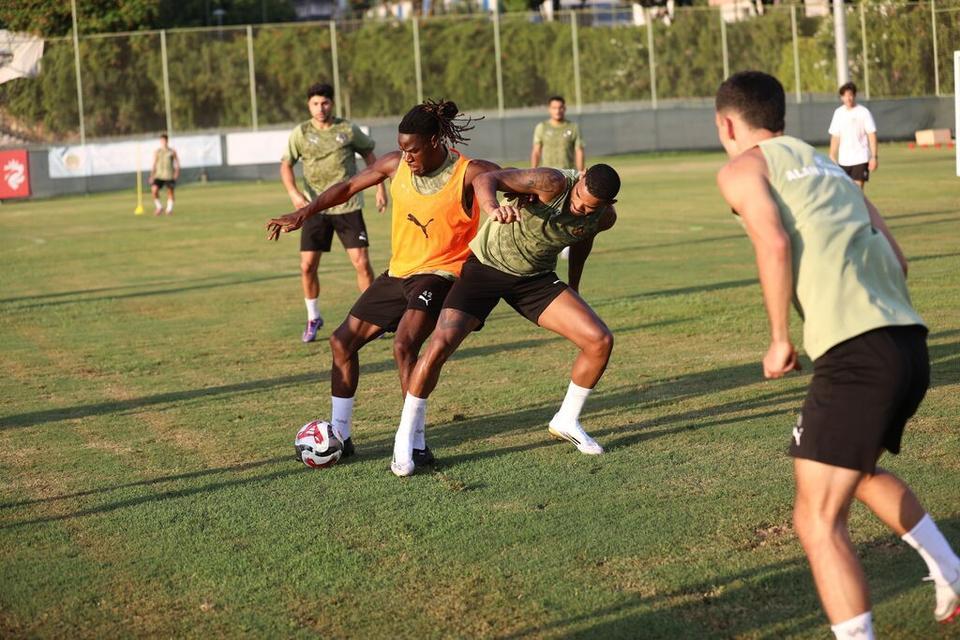 Alanyaspor, Rizespor maçı hazırlıklarını başladı