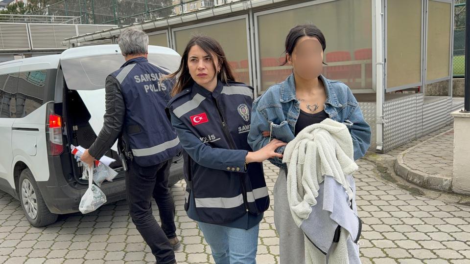 SAMSUN'DA KIZ ÇOCUĞU ATTIĞI MESAJLA KURTARILDI: 4 GÖZALTI