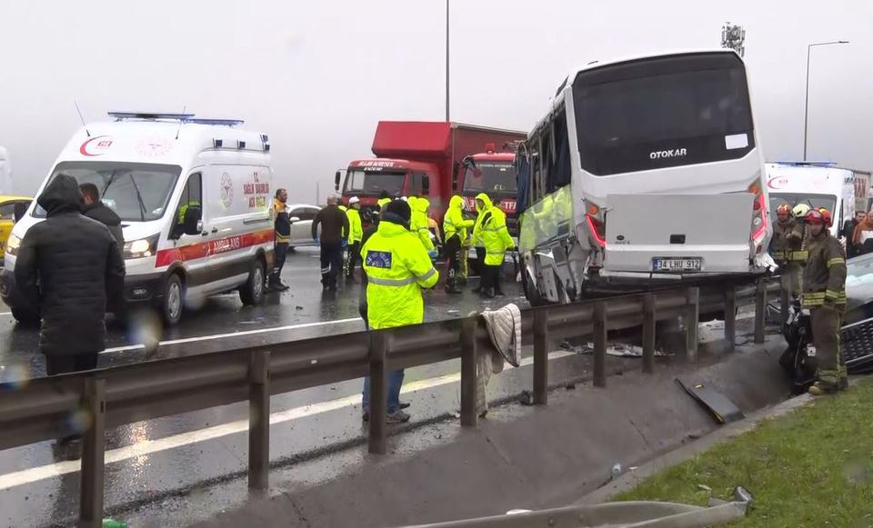 Hayata döndürülen polis memuru şehit oldu