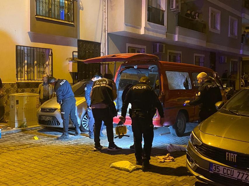Araca silahlı saldırı: 3 yaralı