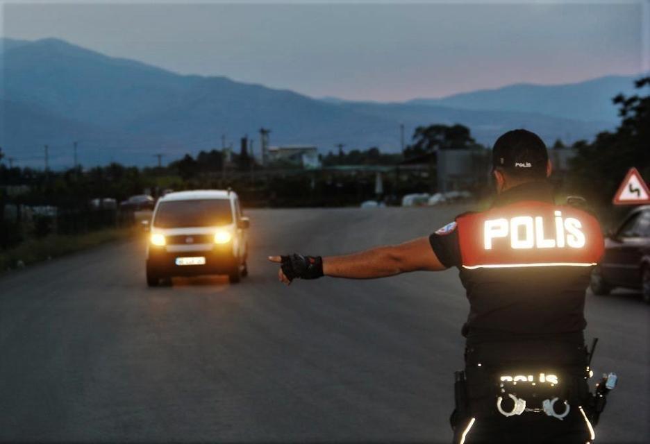Aranan 17 şahıs yakalandı