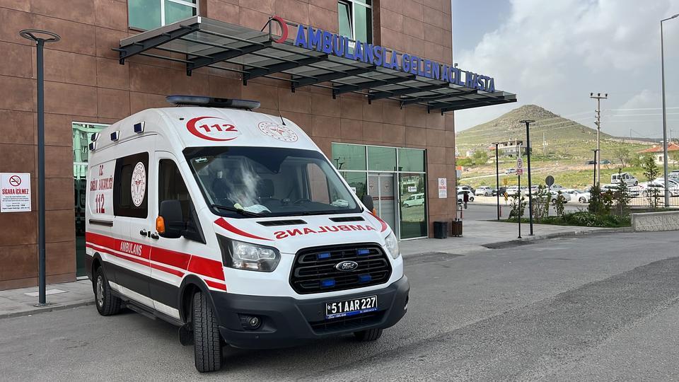 Otomobil üç tekerlekli motosikletle çarpıştı: 1 ölü 3 yaralı