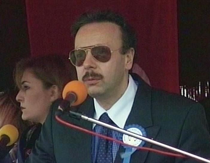 ESKİ ULAŞTIRMA BAKANI AHMET ARİF DENİZOLGUN HAYATINI KAYBETTİ