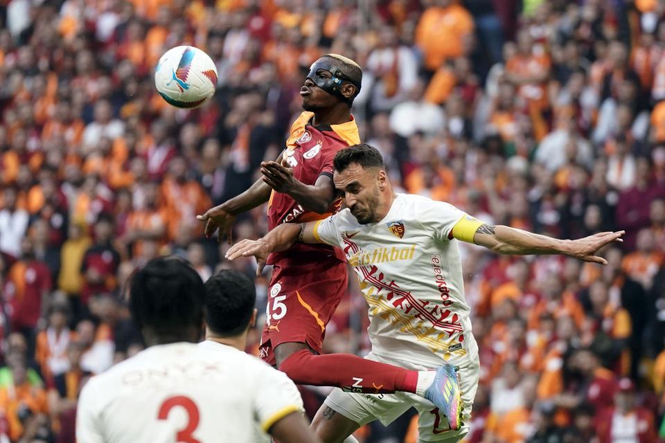 Galatasaray şampiyon oldu