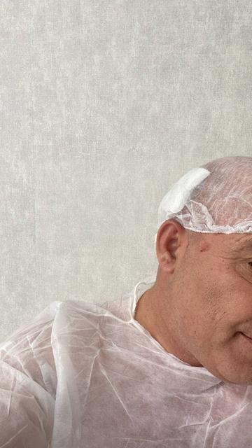 SAÇ EKTİRMEK İÇİN GİTTİĞİ HASTANEDEN CENAZESİ ÇIKTI