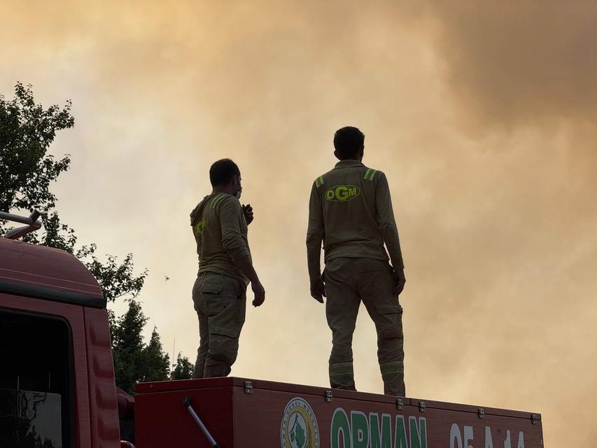 Yangında 54. saat, Davutlar boşaltıldı
