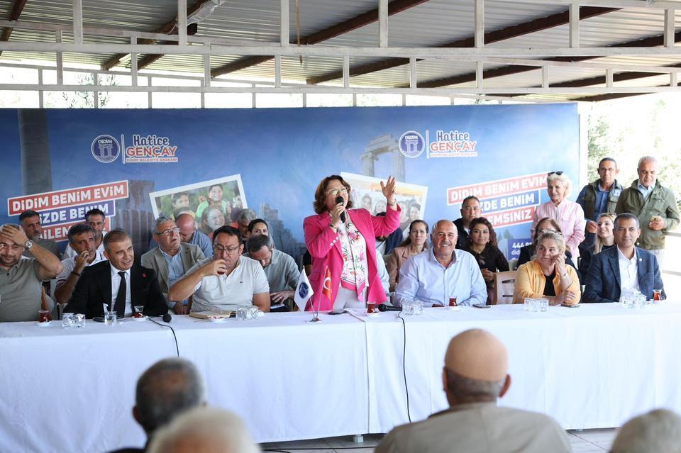 "Didim’i birlikte yönetmek için halkımızın sesine kulak veriyoruz"