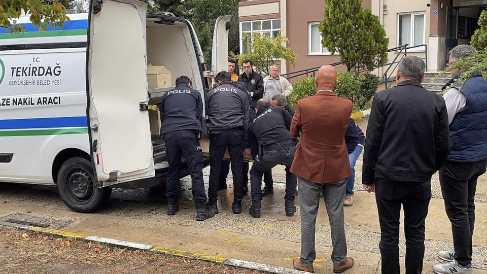 57 yaşındaki adam ölü bulundu