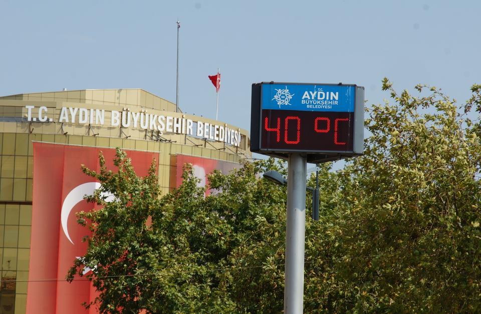 AYDIN'DA HAVA SICAKLIKLARI 40 DERECEYİ GÖRECEK