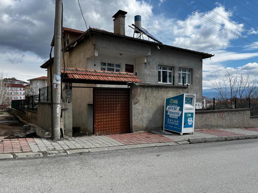 SOBADAN ZEHİRLENEN YAŞLI ÇİFT HAYATINI KAYBETTİ SAHUR İÇİN UYANDIRMAK İSTEDİĞİ ANNE VE BABASINA ULAŞAMADI, EVE GİDİNCE CANSIZ BEDENLERİYLE KARŞILAŞTI