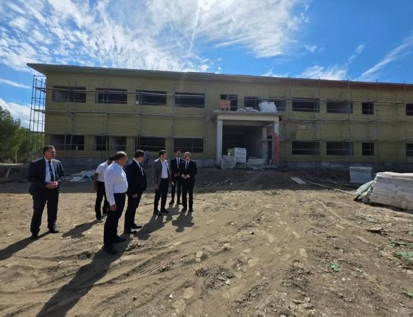 Kaymakam Gülderen okul inşaat alanının son durumu inceledi