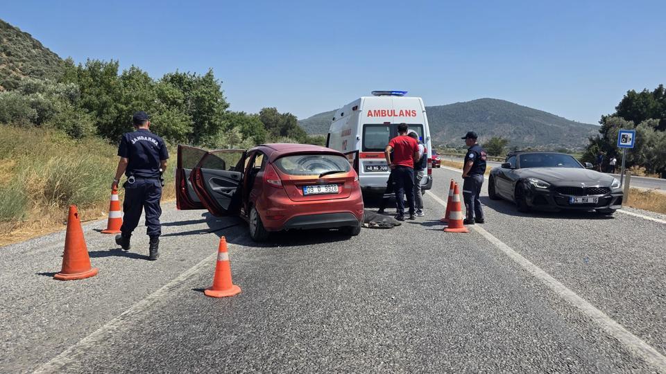 MUĞLA'DA TRAFİK KAZASI: 1 ÖLÜ, 2 YARALI