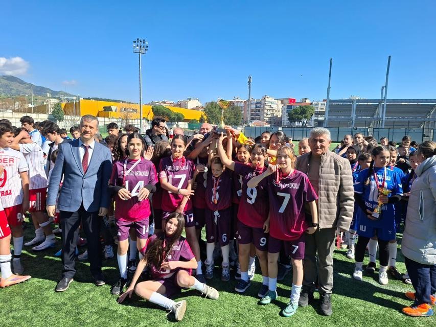 Aydın İl Şampiyonu: Nazilli Beşeylül Ortaokulu