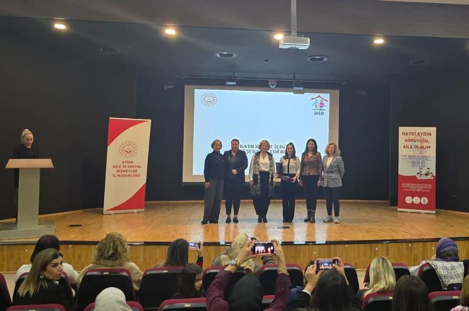 Didim’de farkındalık semineri yoğun ilgi gördü