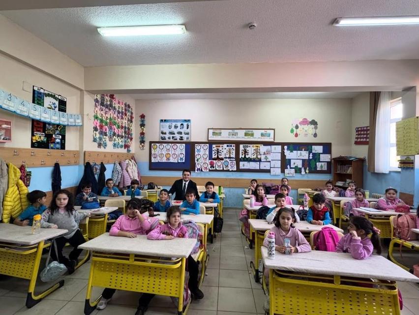 Ülkü Ocakları’ndan Nazilli’de öğrencilere ağız ve diş sağlığı desteği