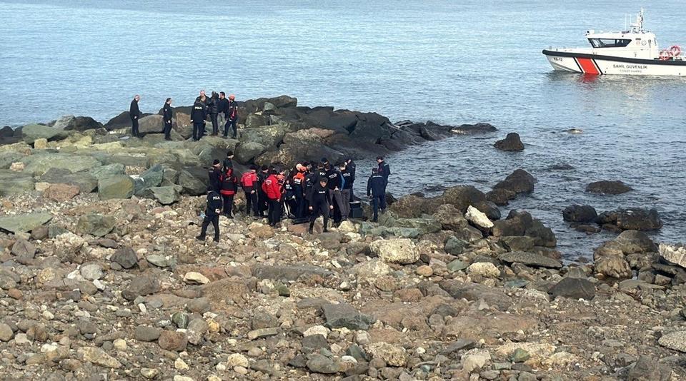 Denizde erkek cesedi bulundu
