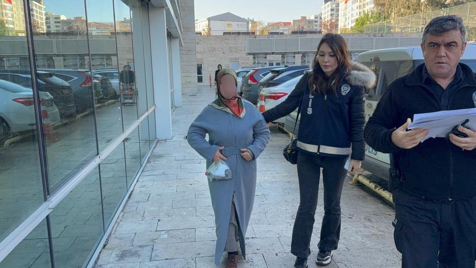 Kadın öğretmenin çarptığı yaşlı adam hayatını kaybetti