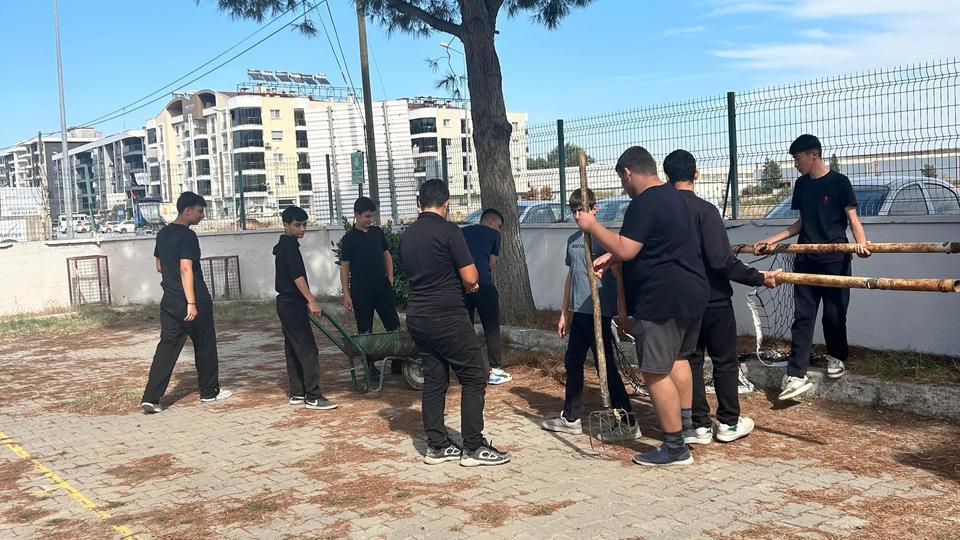 Koçarlı’da öğrencilerin çevre duyarlılığı dikkat çekti