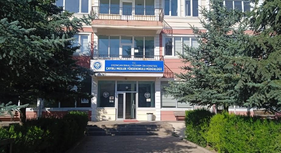Meslek yüksekokulunun mevcut hizmet binası depreme dayanıksız çıktı
