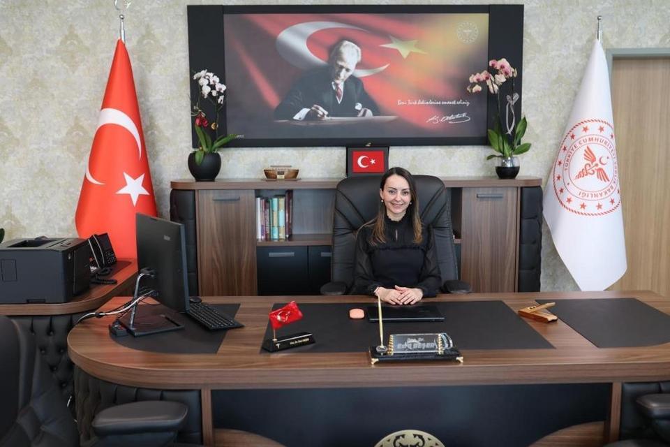 Doktora yumruklu saldırı