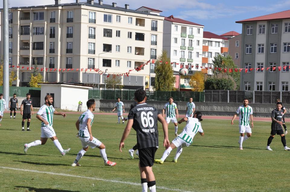 Kars 36 Spor: 4 Şırnak Petrol Spor: 1