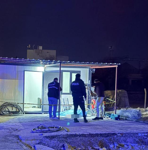 Bekçi kulübesinin önünde ölü bulundu