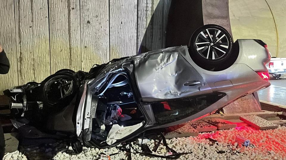 Tünel girişi feci kaza