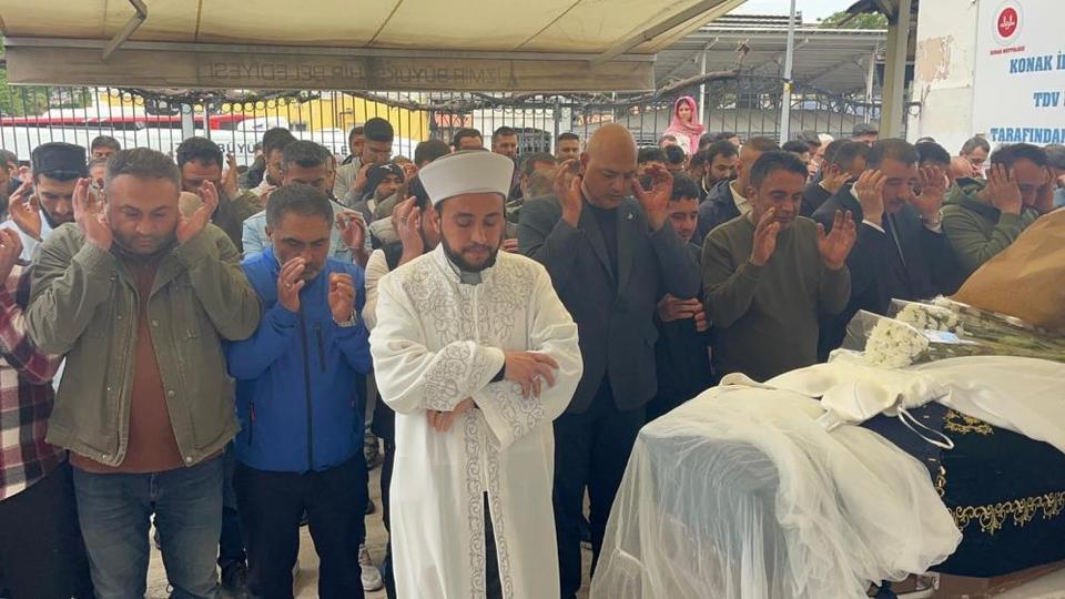 Burun estetiği ameliyatında hayatını kaybeden Hatice'ye acı veda