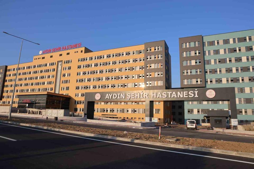 Aydınlı vatandaşlar 12 Kasım'ı bekliyor