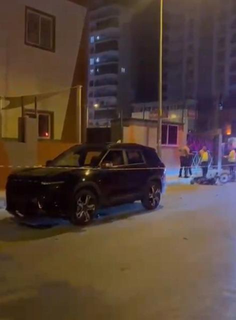 Kavşakta can pazarı! Ağır yaralanan sürücü kurtarılamadı