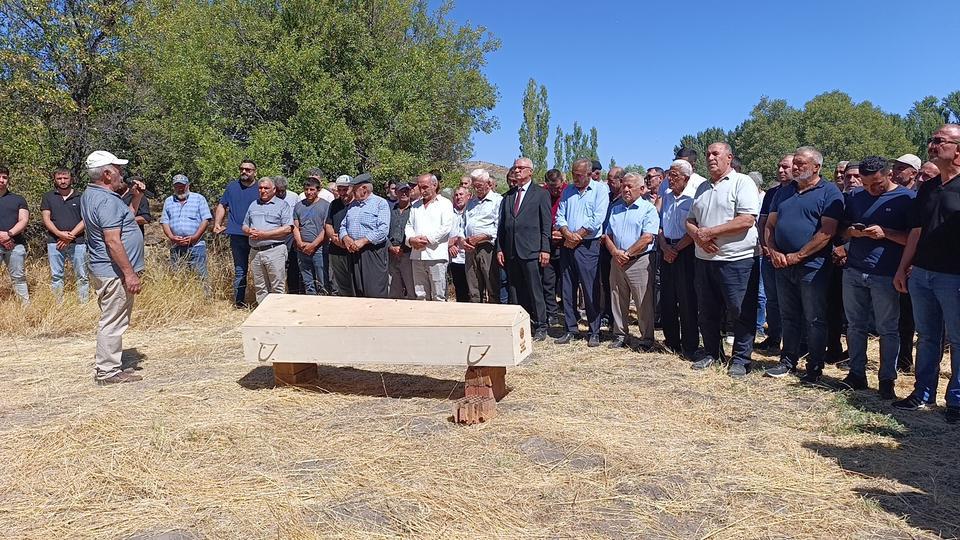 MUĞLA'DA ÖLDÜRÜLEN GENÇ KADIN MEMLEKETİ MALATYA'DA TOPRAĞA VERİLDİ
