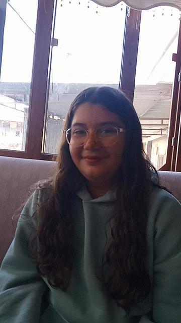 KARNESİNİ GÖREMEDEN KAZADA VEFAT EDEN 13 YAŞINDAKİ HELİN BABASINDAN İSTEDİĞİ HEDİYESİYLE UĞURLANDI ACILI BABA HİDAYET HORUZ: " HEDİYE AYAKKABILARINI DA YANINA KOYDUM VE BİRLİKTE TOPRAĞA VERDİM"