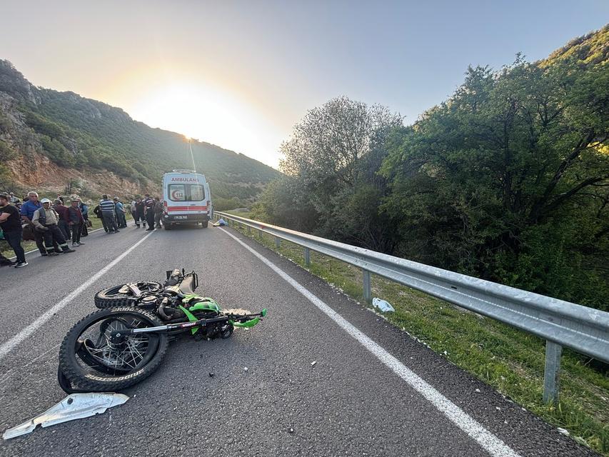 Lise öğrencisi motosiklet kazasında hayatını kaybetti