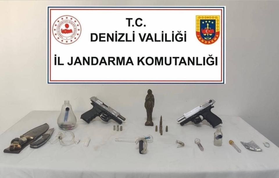 Uyuşturucuyla mücadelede 11 şüpheli gözaltına alındı