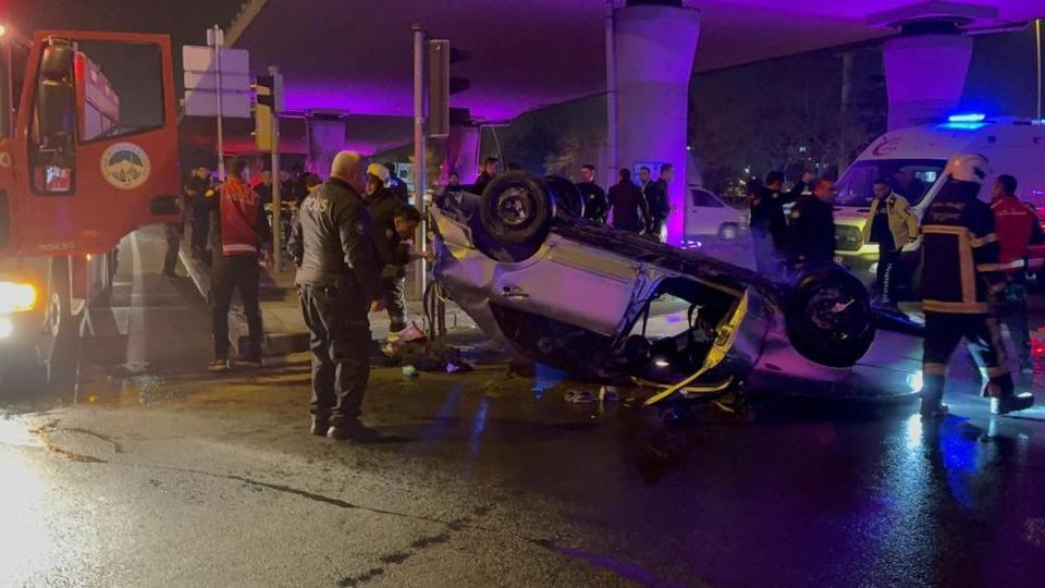 ‘Dur' ihtarına uymayarak kaçan otomobil takla attı