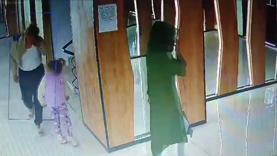 Eve giren hırsızlar 1 milyon değerinde altın ve ziynet eşyası çaldı