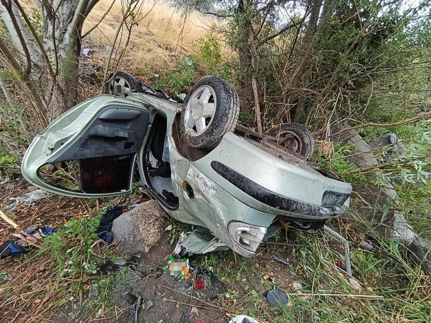 Otomobil dereye uçtu: 1 çocuk hayatını kaybetti, 4 kişi yaralandı
