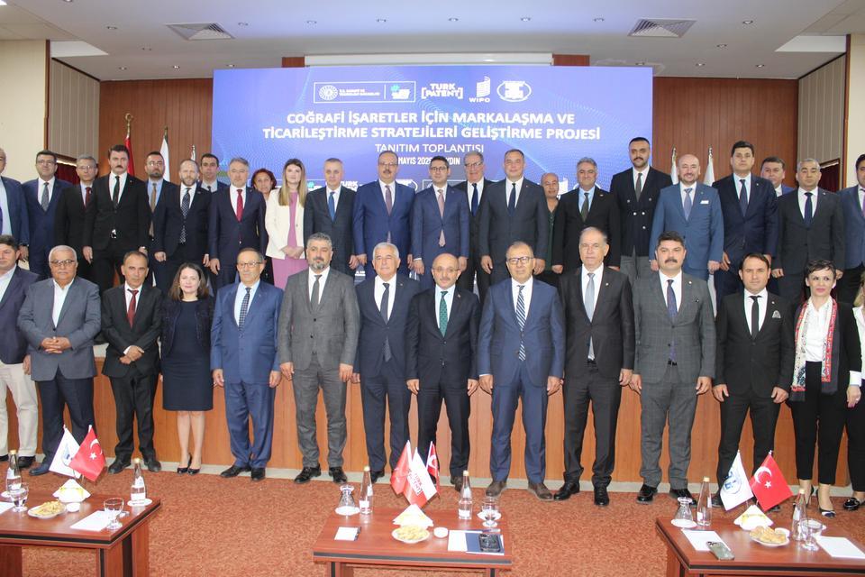 AYDIN MEMECİK ZEYTİNYAĞI, DÜNYA MARKASI OLACAK BAKAN YARDIMCISI GÖNÜLLÜ: "AYDIN'IN BEREKETİNE GÖNÜLDEN İNANIYORUZ"