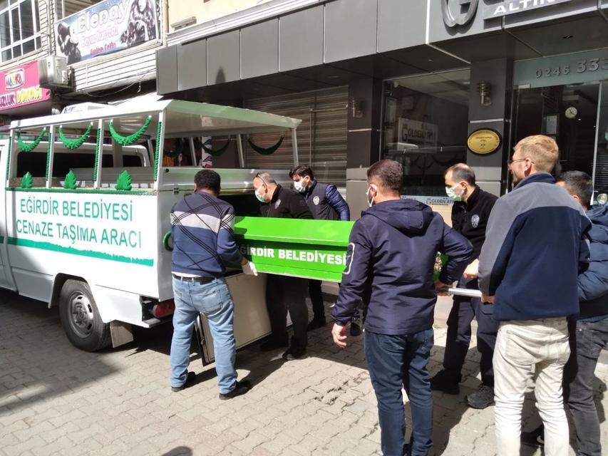YAŞLI KADIN KONAKLADIĞI OTEL ODASINDA ÖLÜ BULUNDU