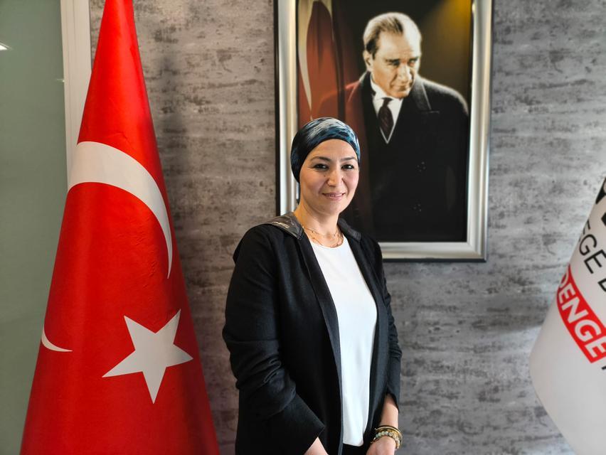 Cumhuriyet Mahallesi Muhtar Adayı Fadime Yavuz