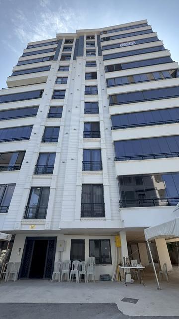 AVRUPA ŞAMPİYONU MİLLİ SPORCU 10 KATLI BİNANIN ÇATISINDAN DÜŞEREK HAYATINI KAYBETTİ