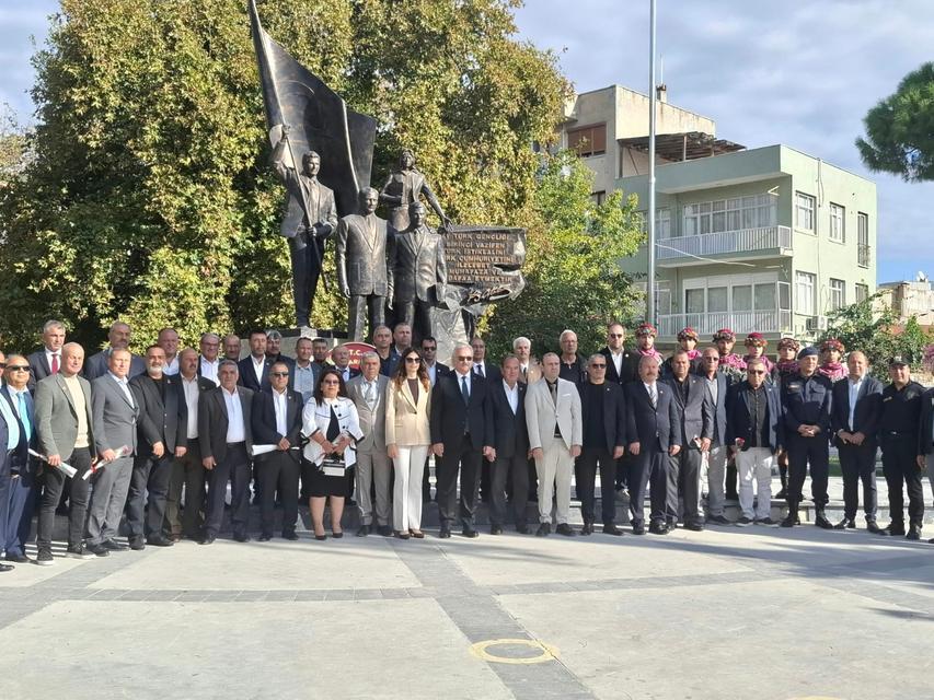 Söke’de muhtarlar meydanda buluştu