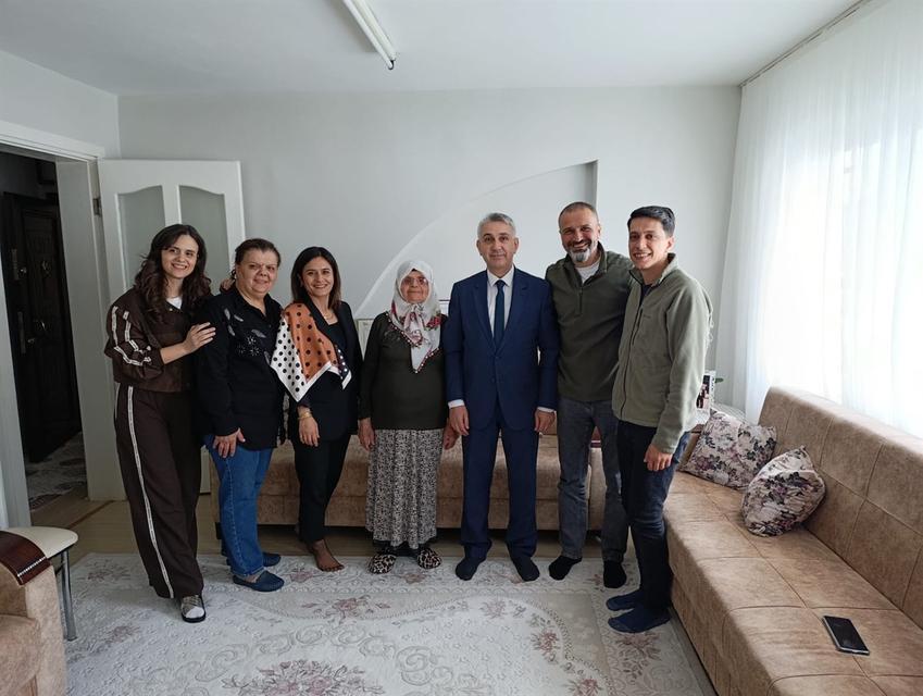 Kaymakam Abay’dan Şehit Aileleri ve Gaziye Bayram Ziyareti