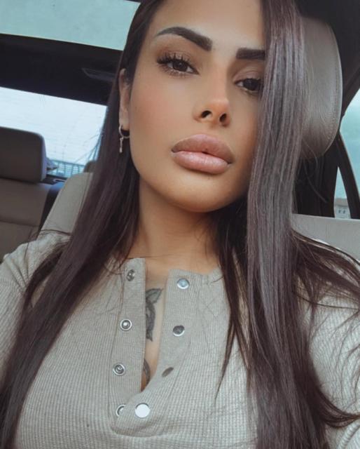 GENÇ DANSÇI EVİNDE ÖLÜ BULUNDU