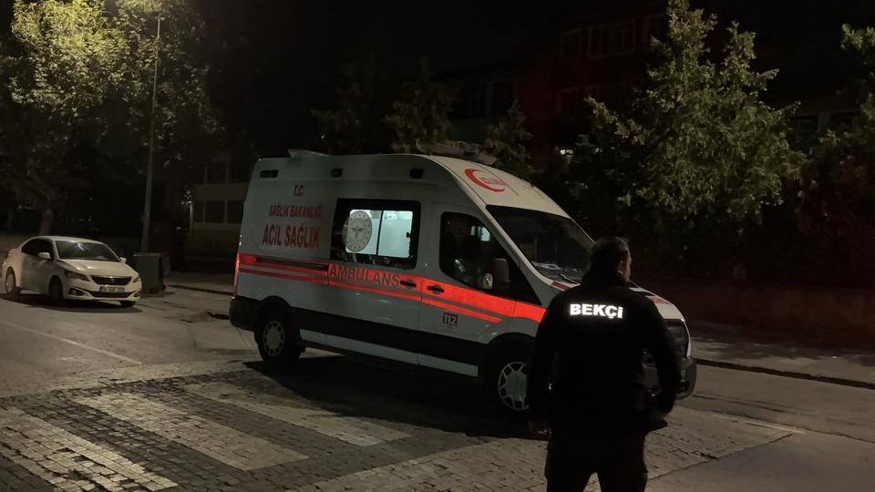 Göğsünden bıçaklanan çocuk ağır yaralandı
