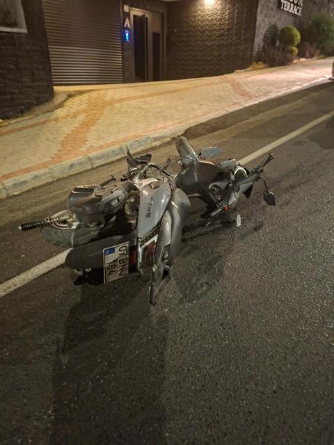 Otomobil ile çarpışan motosikletli hayatını kaybetti